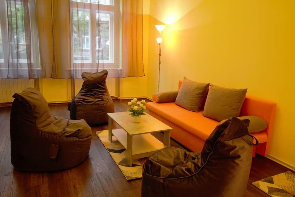 Comfort 2Bedrooms Quite Place!-Vinohrady Прага Екстериор снимка